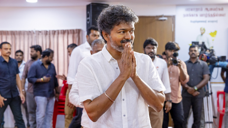 https://www.salarnews.in/public/uploads/images/newsimages/maannewsimage04052026_172855_Vijay .png